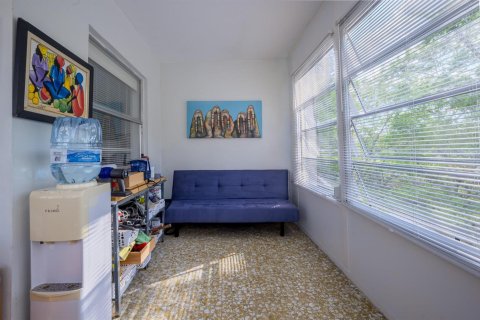 Copropriété à vendre à Fort Lauderdale, Floride: 2 chambres, 90.58 m2 № 2084416 - photo 18