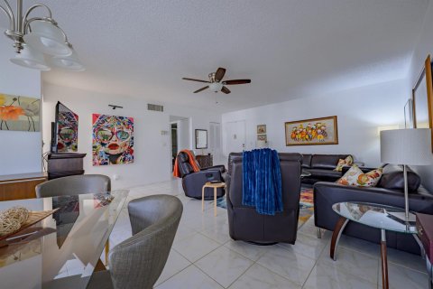 Copropriété à vendre à Fort Lauderdale, Floride: 2 chambres, 90.58 m2 № 2084416 - photo 7
