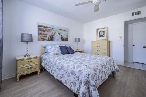 Copropriété à vendre à Fort Lauderdale, Floride: 2 chambres, 90.58 m2 № 2084416 - photo 11