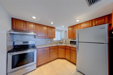 Copropriété à vendre à Clearwater, Floride: 1 chambre, 101.26 m2 № 2420416 - photo 7