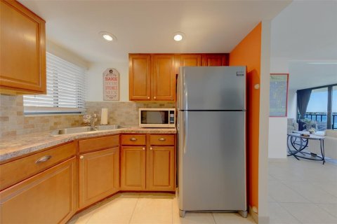 Copropriété à vendre à Clearwater, Floride: 1 chambre, 101.26 m2 № 2420416 - photo 10