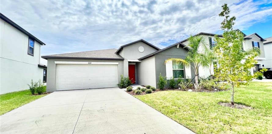 Casa en Wesley Chapel, Florida 4 dormitorios, 180.14 m2 № 1912503