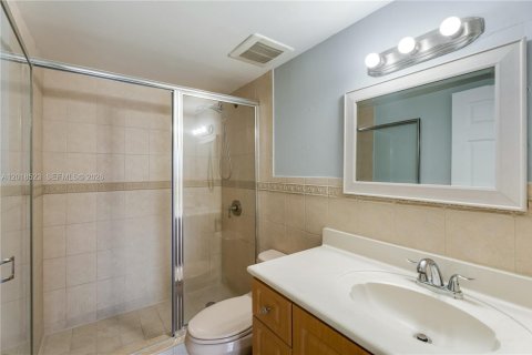 Copropriété à louer à Hialeah, Floride: 2 chambres, 92.53 m2 № 2084559 - photo 10