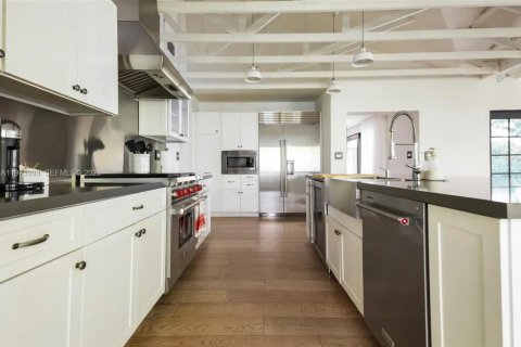 Casa en alquiler en Hallandale Beach, Florida, 4 dormitorios, 310.29 m2 № 2033687 - foto 23