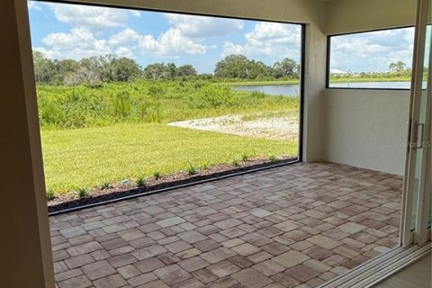 House in Sarasota, Florida 3 bedrooms, 235.79 sq.m. № 1654434 - photo 5