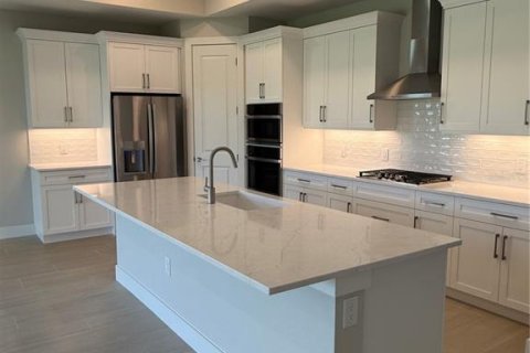 House in Sarasota, Florida 3 bedrooms, 235.79 sq.m. № 1654434 - photo 3