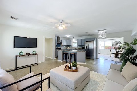 Купить коммерческую недвижимость в Овьедо, Флорида 269.88м2, № 2216353 - фото 11