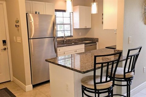 Condominio en alquiler en Sarasota, Florida, 3 dormitorios, 114.46 m2 № 1819472 - foto 4