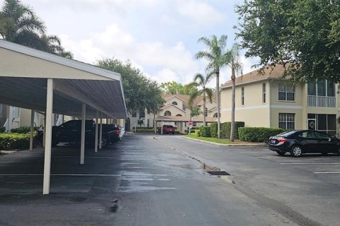 Condominio en alquiler en Sarasota, Florida, 3 dormitorios, 114.46 m2 № 1819472 - foto 3
