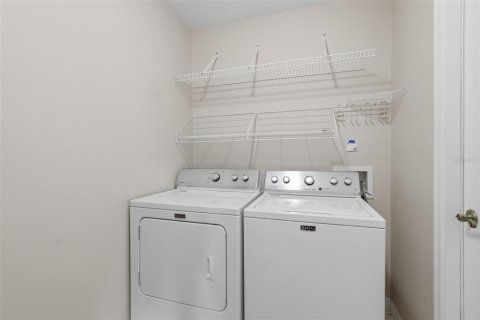 House in Leesburg, Florida 3 bedrooms, 187.66 sq.m. № 2236618 - photo 23