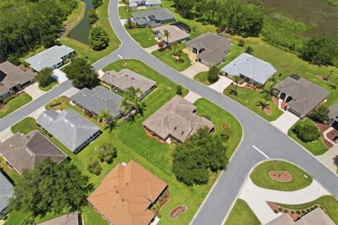 House in Leesburg, Florida 3 bedrooms, 187.66 sq.m. № 2236618 - photo 27