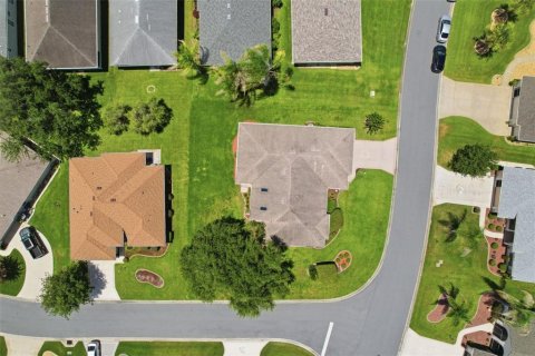 House in Leesburg, Florida 3 bedrooms, 187.66 sq.m. № 2236618 - photo 26