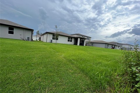 House in Clermont, Florida 4 bedrooms, 184.69 sq.m. № 1894799 - photo 18