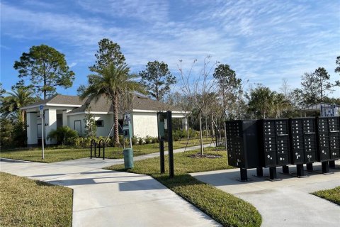 House in Clermont, Florida 4 bedrooms, 184.69 sq.m. № 1894799 - photo 22