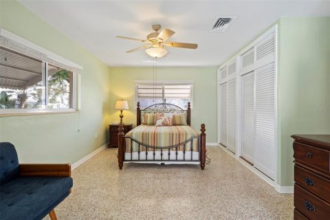 House in Port Charlotte, Florida 3 bedrooms, 146.32 sq.m. № 1760488 - photo 21