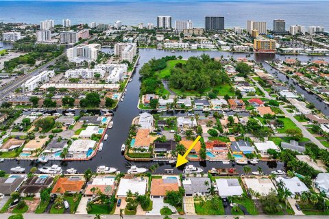 Casa en venta en Pompano Beach, Florida, 3 dormitorios, 179.67 m2 № 1973960 - foto 6