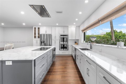 Casa en venta en Pompano Beach, Florida, 3 dormitorios, 179.67 m2 № 1973960 - foto 8