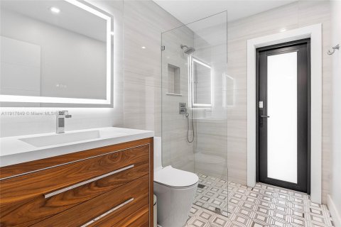 Casa en venta en Pompano Beach, Florida, 3 dormitorios, 179.67 m2 № 1973960 - foto 25