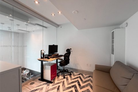 Copropriété à louer à Miami, Floride: 2 chambres, 95.6 m2 № 2386888 - photo 19