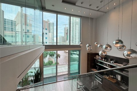 Copropriété à louer à Miami, Floride: 2 chambres, 95.6 m2 № 2386888 - photo 8