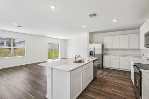 Casa en venta en Lakeland, Florida, 4 dormitorios, 214.14 m2 № 2229363 - foto 6
