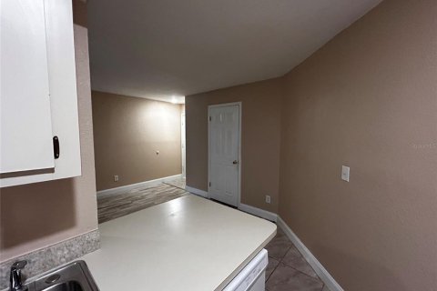 Condo in Orlando, Florida, 1 bedroom  № 1535096 - photo 23
