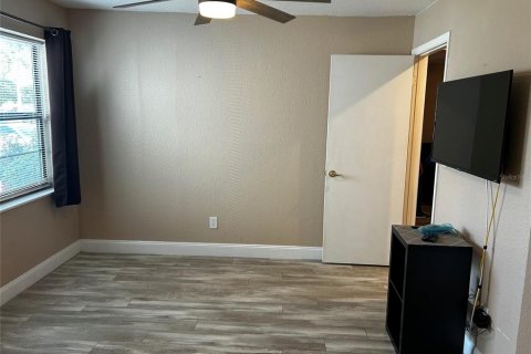 Condo in Orlando, Florida, 1 bedroom  № 1535096 - photo 7