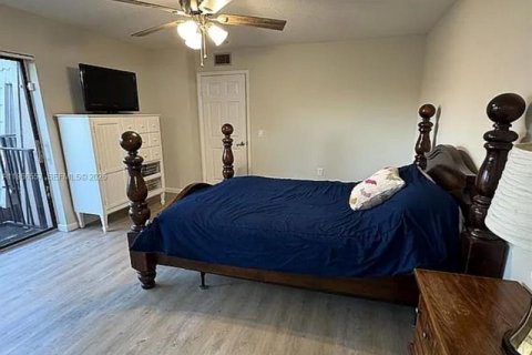 Touwnhouse à vendre à West Palm Beach, Floride: 2 chambres, 114.83 m2 № 2081317 - photo 21