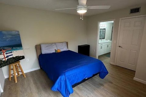 Touwnhouse à vendre à West Palm Beach, Floride: 2 chambres, 114.83 m2 № 2081317 - photo 19