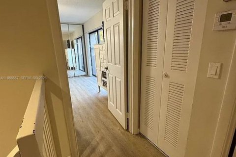 Touwnhouse à vendre à West Palm Beach, Floride: 2 chambres, 114.83 m2 № 2081317 - photo 16