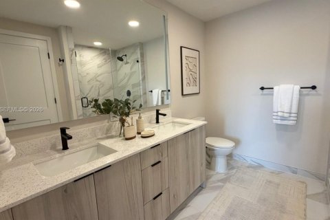 Apartamento en alquiler en Miami, Florida, 2 dormitorios, 92.9 m2 № 2032752 - foto 19