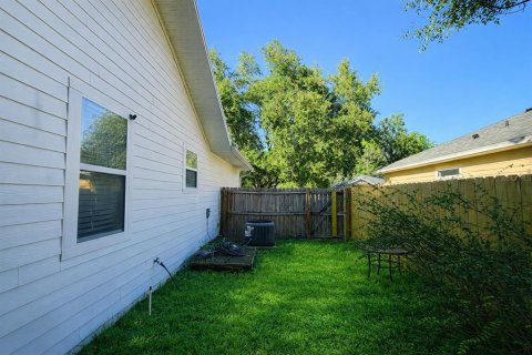 House in Newberry, Florida 4 bedrooms, 136.01 sq.m. № 2341901 - photo 22
