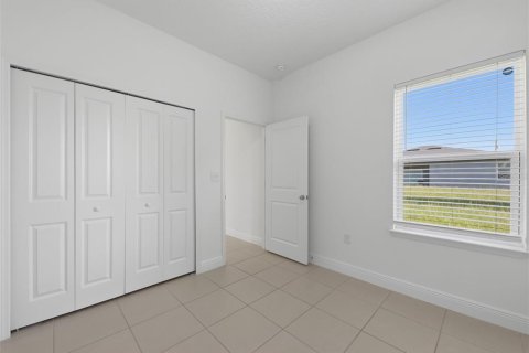 Villa ou maison à vendre à Poinciana, Floride: 4 chambres, 146.6 m2 № 2238046 - photo 24