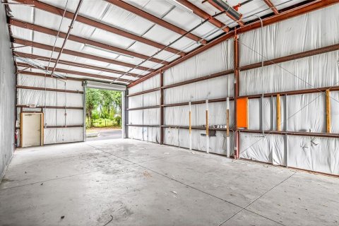 Immobilier commercial à louer à Groveland, Floride: 2770.35 m2 № 2105192 - photo 6
