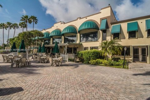 Copropriété à vendre à Davie, Floride: 1 chambre, 60.76 m2 № 2045460 - photo 16