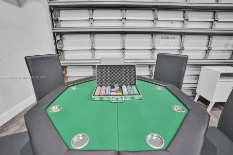 Купить виллу или дом в Дирфилд-Бич, Флорида 5 спален, 242.85м2, № 1964491 - фото 20