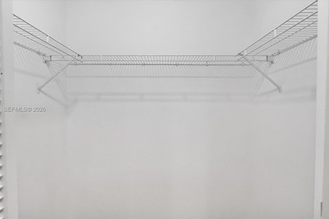 Townhouse in Miami, Florida 2 bedrooms, 79.15 sq.m. № 2000960 - photo 22