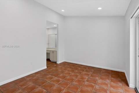 Townhouse in Miami, Florida 2 bedrooms, 79.15 sq.m. № 2000960 - photo 17