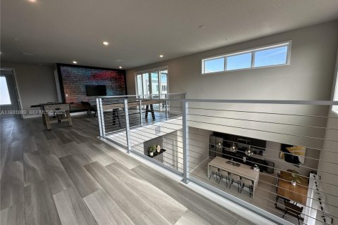 Condo in Kissimmee, Florida, 5 bedrooms  № 1990493 - photo 2