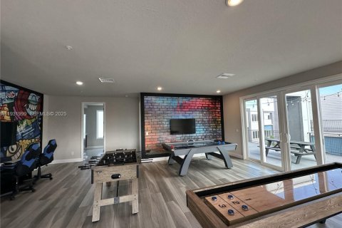 Condo in Kissimmee, Florida, 5 bedrooms  № 1990493 - photo 3