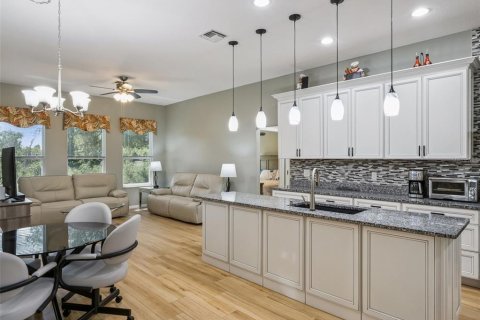 Villa ou maison à vendre à Leesburg, Floride: 3 chambres, 184.5 m2 № 2350346 - photo 8