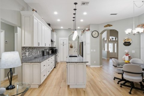 Villa ou maison à vendre à Leesburg, Floride: 3 chambres, 184.5 m2 № 2350346 - photo 10