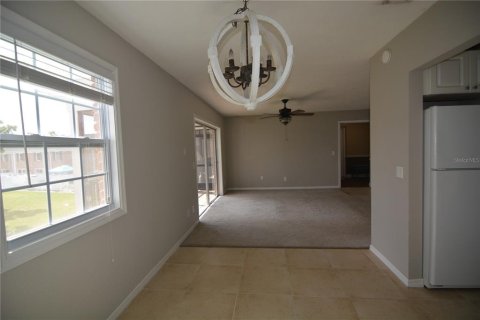 Copropriété à vendre à Tampa, Floride: 2 chambres, 85.84 m2 № 1775094 - photo 7