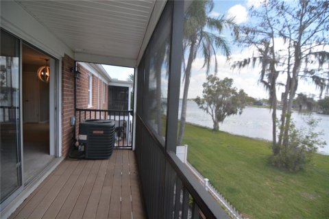 Copropriété à vendre à Tampa, Floride: 2 chambres, 85.84 m2 № 1775094 - photo 26