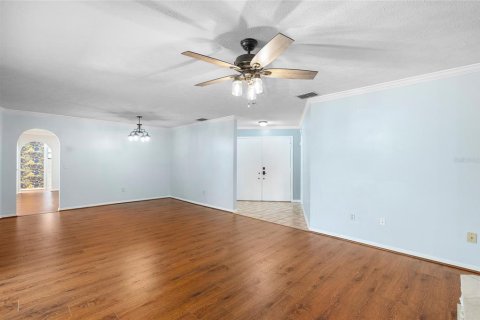 House in Hernando, Florida 2 bedrooms, 197.51 sq.m. № 1644397 - photo 6