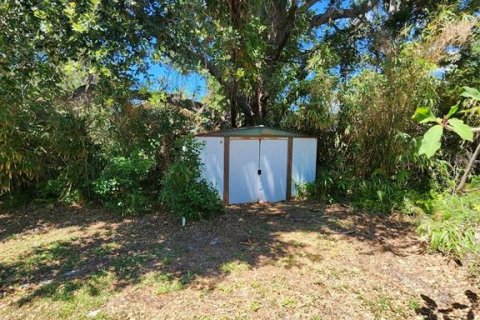 House in Largo, Florida 3 bedrooms, 115.2 sq.m. № 2095714 - photo 30