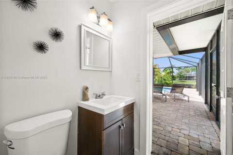 Casa en venta en Cape Coral, Florida, 2 dormitorios, 118.45 m2 № 1874169 - foto 22