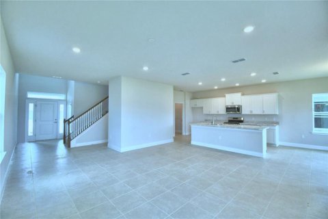 Casa en venta en Winter Haven, Florida, 4 dormitorios, 223.43 m2 № 915080 - foto 6