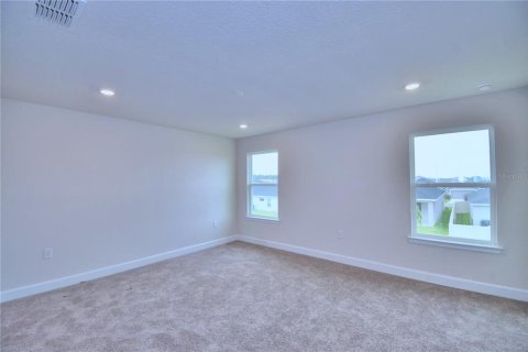 Casa en venta en Winter Haven, Florida, 4 dormitorios, 223.43 m2 № 915080 - foto 30