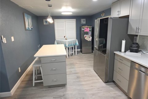 Casa en venta en Hernando Beach, Florida, 3 dormitorios, 153.47 m2 № 1805803 - foto 8